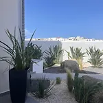 Anora Naxos * Naxos City