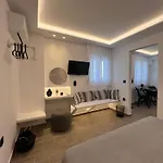 Anora Naxos 아파트