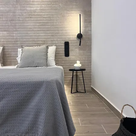 Anora Naxos 아파트 *