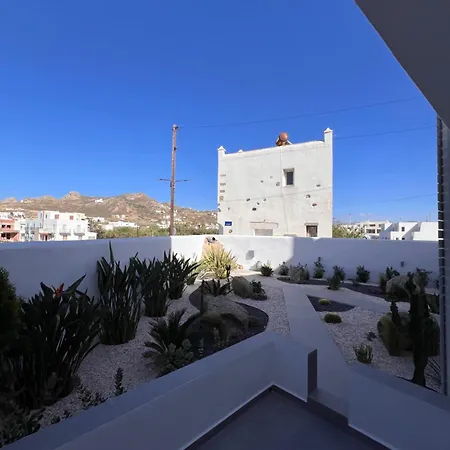 아파트 Anora Naxos
