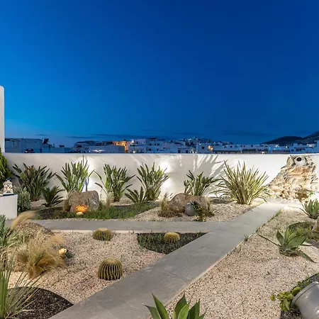 아파트 Anora Naxos